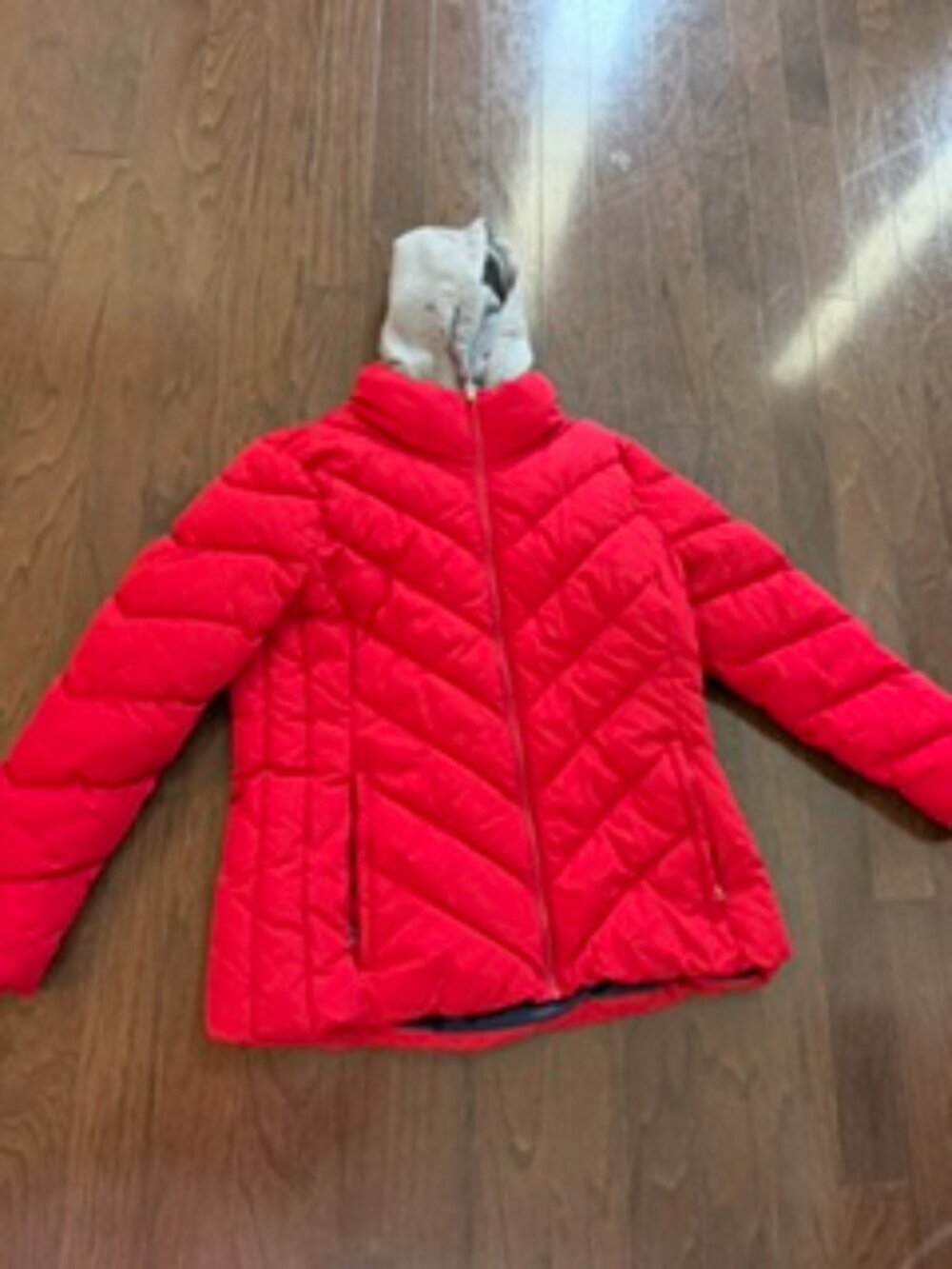 TOMMY HILFIGER WOMEN'S RED HOODED PUFFER JACKET size XL